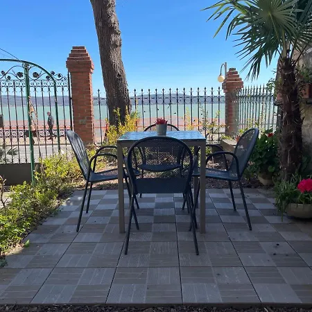 Daire Tramonto Sul *